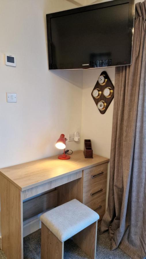 מלון קולפורד Koi Pond Annex מראה חיצוני תמונה