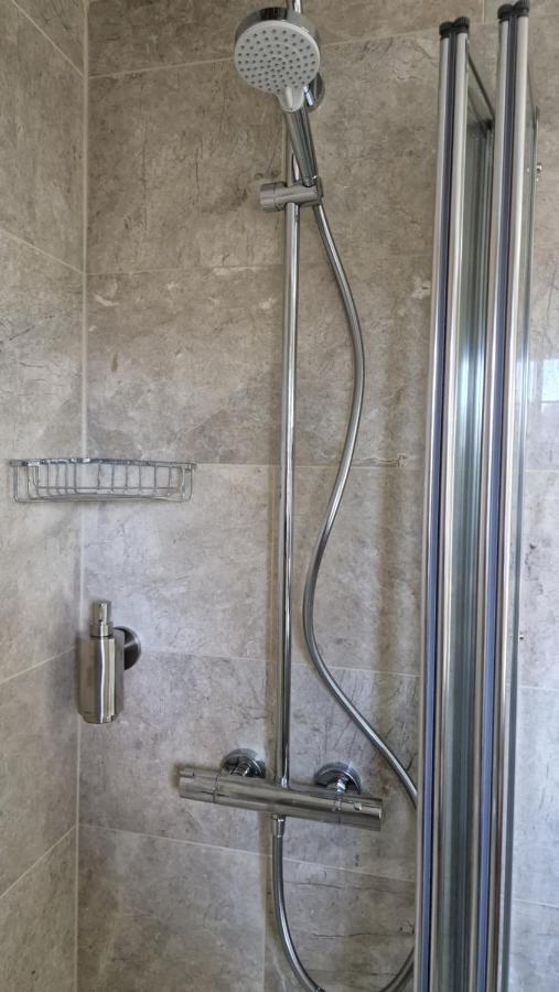 מלון קולפורד Koi Pond Annex מראה חיצוני תמונה